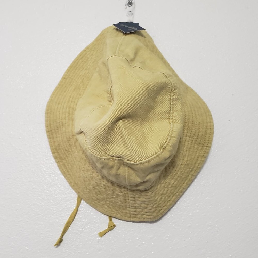 Universal Thread Hat